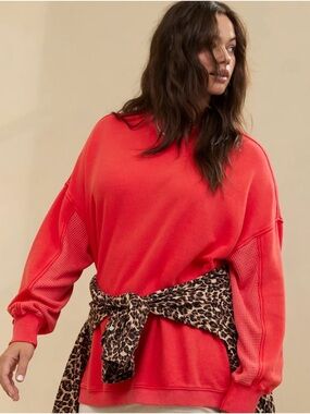 Aerie Getaway Sweatshirt/ red/ size L